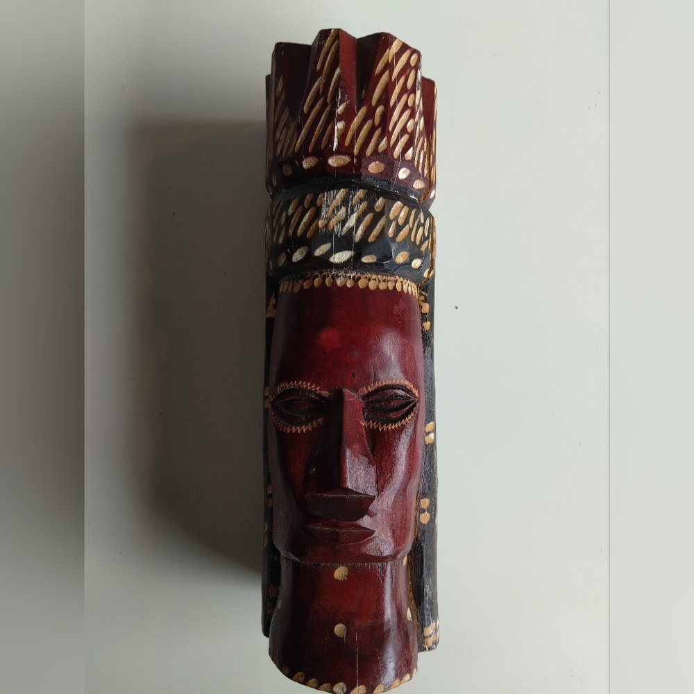 Handcrafted Wooden Tribal Mask 9x3" - Picture 7 of 8